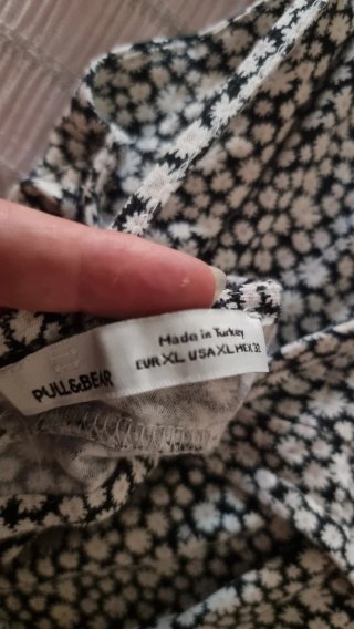 Mono corto Pull&Bear estampado floral