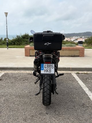 BMW F800GS Naranja y Negra