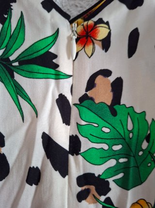 Mono mujer estampado floral