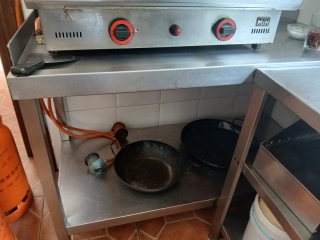 Estantería de bar de aluminio