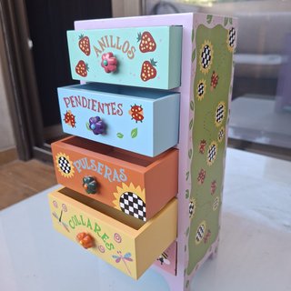 Joyero infantil de madera