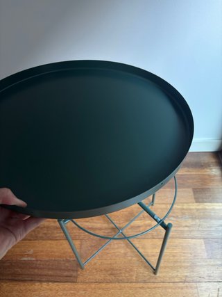 Mesa auxiliar verde IKEA