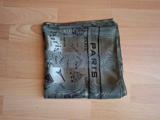 Fular con estampado París