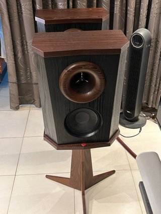 Altavoces Fleetwood Deville