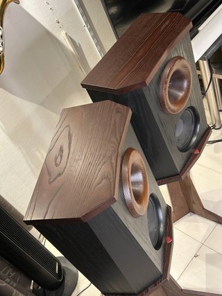 Altavoces Fleetwood Deville