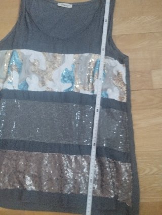 Blusa Planet con lentejuelas