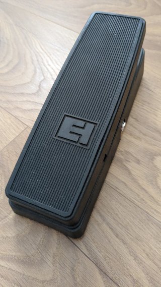 Electro-Harmonix Wailer Wah Pedal Guitarra