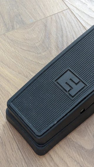 Electro-Harmonix Wailer Wah Pedal Guitarra