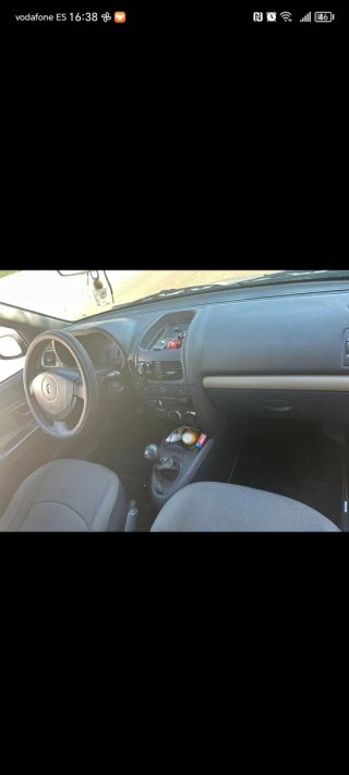 Renault Clio 2005 precio negociable