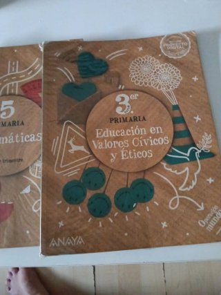 Lote le libros de texto 5 primaria, Anaya .