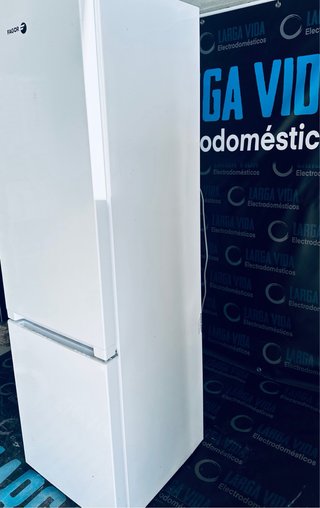 550.Frigorifico Combi Fagor 1,75x55 No Frost
