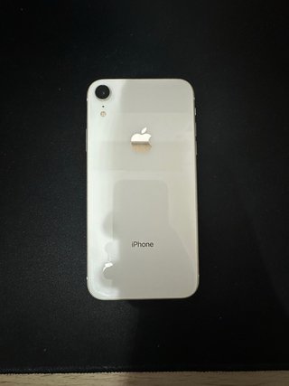 iPhone XR Apple