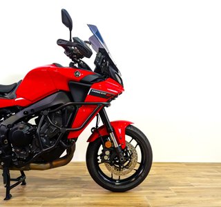 YAMAHA Tracer 9   (modelo actual) 2023