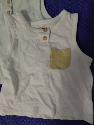 2 Camisetas sin mangas bebé