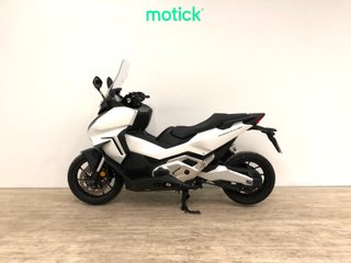 HONDA FORZA 750