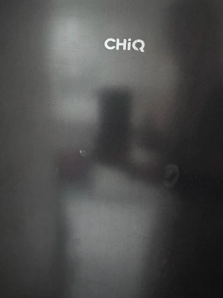 Nevera CIQ negra