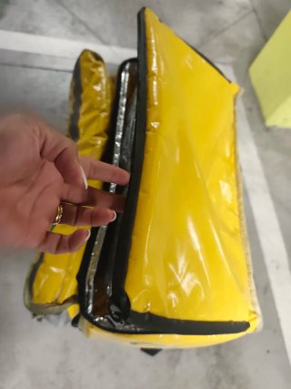 Mochila Glovo Amarilla y Gris