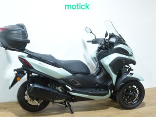 YAMAHA TRICITY 300 (TOP CASE)