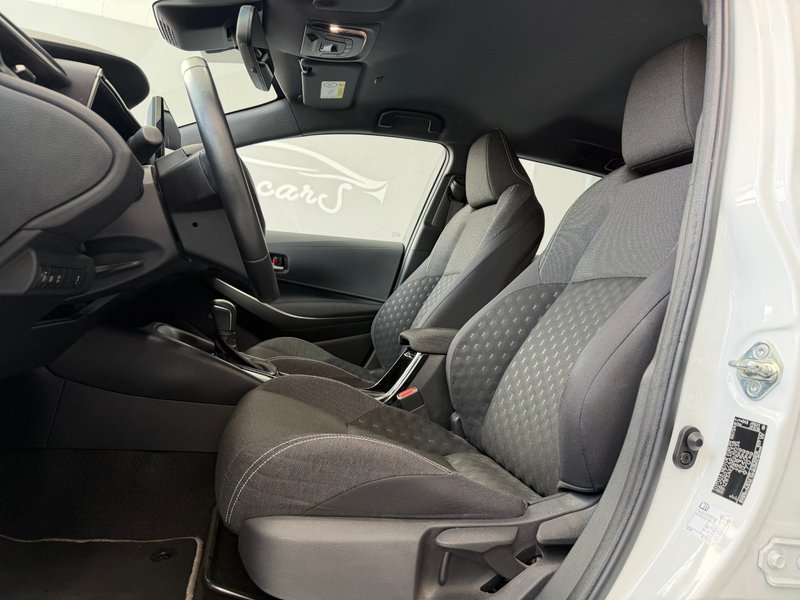 Toyota Auris 2023, foto 7