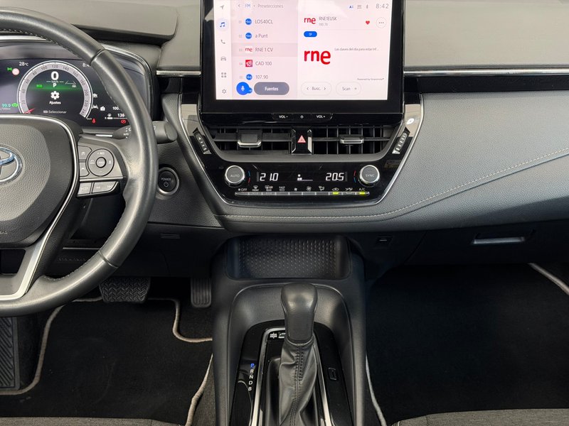 Toyota Auris 2023, foto 15