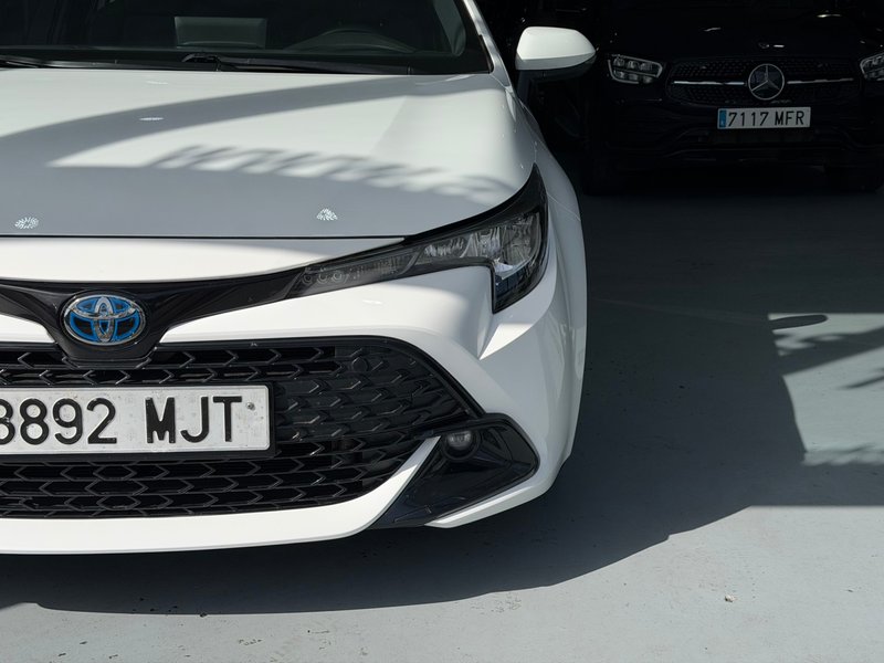 Toyota Auris 2023, foto 16