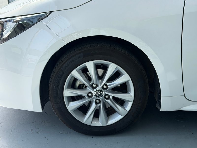 Toyota Auris 2023, foto 19