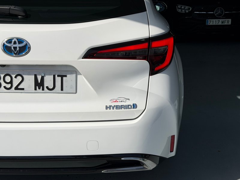 Toyota Auris 2023, foto 23