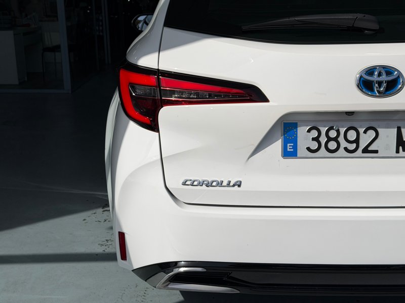 Toyota Auris 2023, foto 24