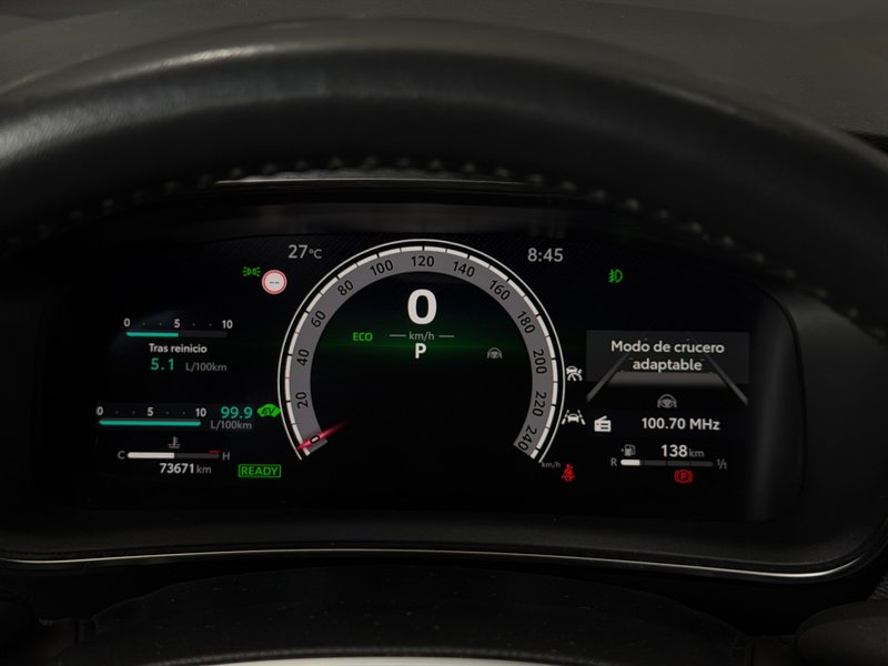 Toyota Auris 2023, foto 34