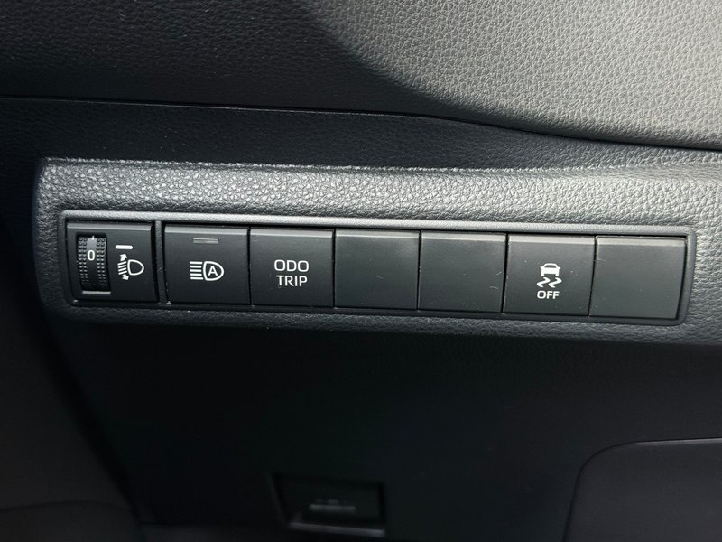 Toyota Auris 2023, foto 36