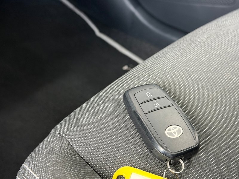 Toyota Auris 2023, foto 39