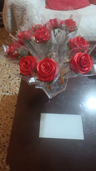 Flores de Satén Rosas y Amarillas