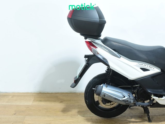 KYMCO AGILITY CITY 125 (TOP CASE)
