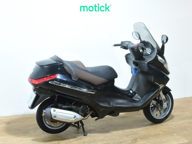 PIAGGIO X8 125