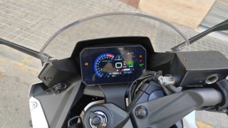 Suzuki GSX-8R