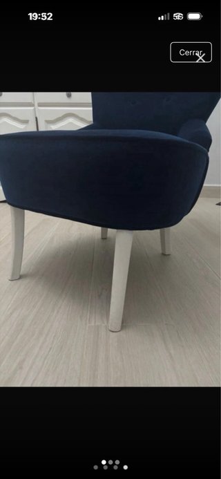 Sillón azul oscuro