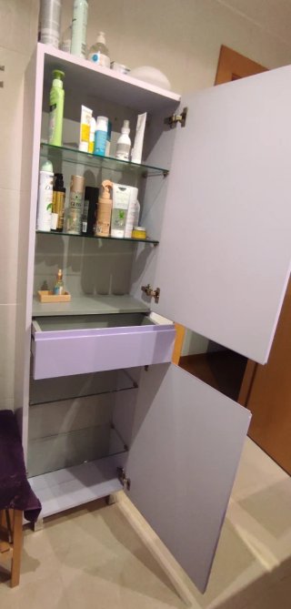 Armario baño lila