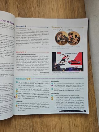 Educación en Valores Cívicos y Éticos ESO. Libr...