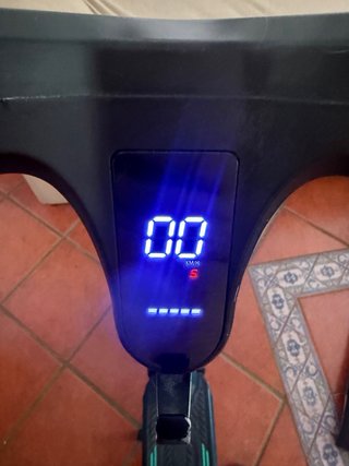 Patinete Eléctrico Cecotec Bongo Y65