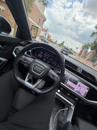 AUDI Q3 BLACK LINE S-TRONIC 35 TFSI 150
