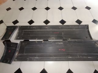 Embellecedor puertas Renault Supercinco (Reserva)
