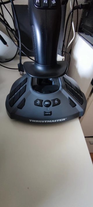 Joystick Thrustmaster SimTask FarmStick