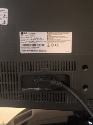 Televisión LG 32LG2200
