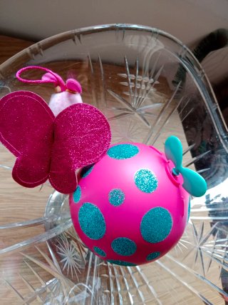 Bola sorpresa mariposa rosa