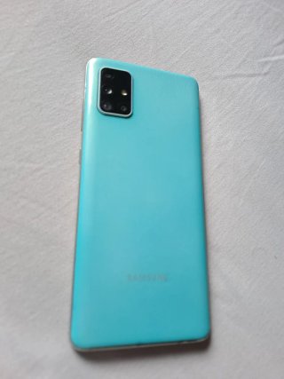 Samsung Galaxy A71