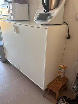 Mueble de cocina blanco