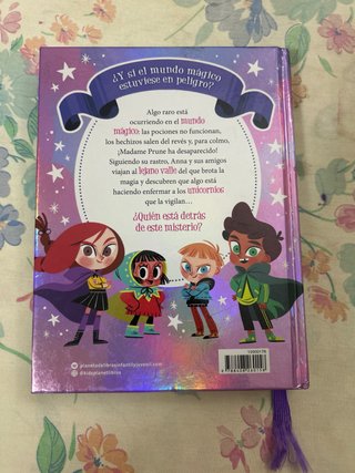 Anna Kadabra. Aventuras legendarias 1. El valle...