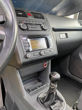 VOLKSWAGEN TOURAN 2.0 TDI 140 7 PLAZAS