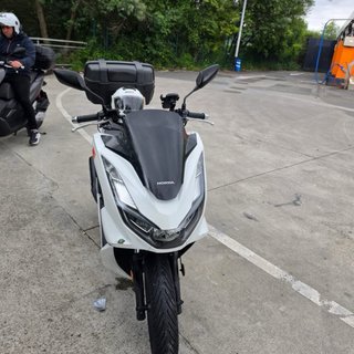 Honda PCX 125 2021 Blanca