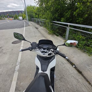 Honda PCX 125 2021 Blanca